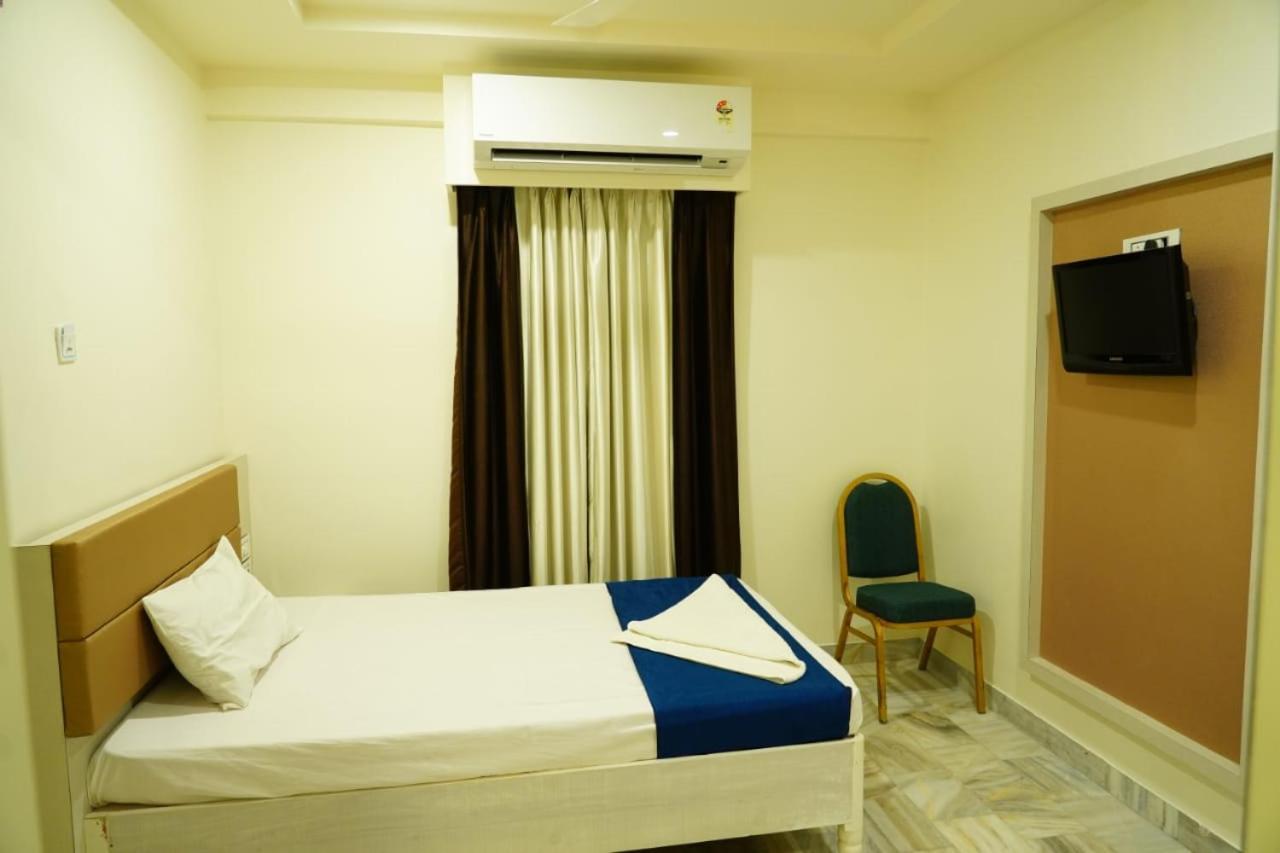 Hotel Swagath Grand Miryalaguda Mirialguda Exterior foto